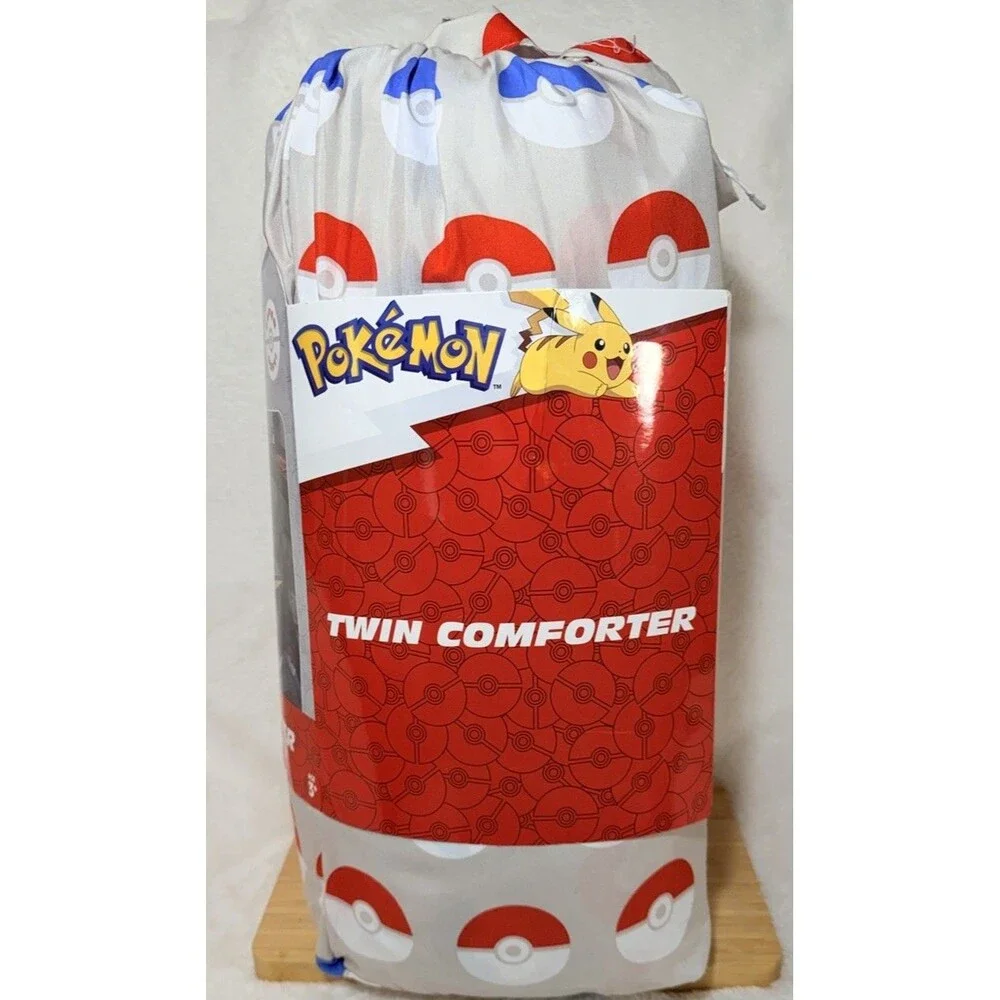 Twin Pokemon Groove Reversible Kids' Comforter Pikachu